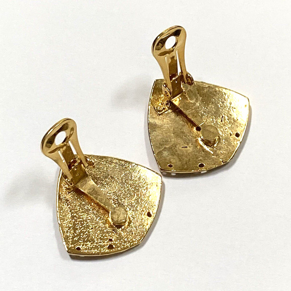 Vintage Clip On Earrings Goldtone Filigree & Red Enamel 1980's Boss Lady Chic - Picture 5 of 7